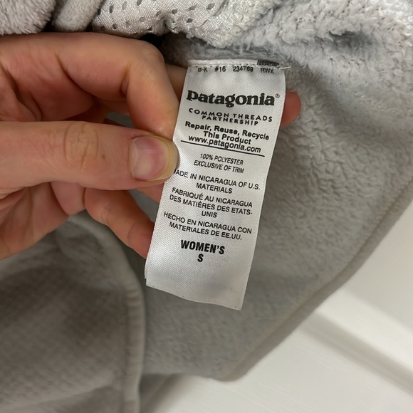 Patagonia Quarter Zip size small - Picture 7 of 9